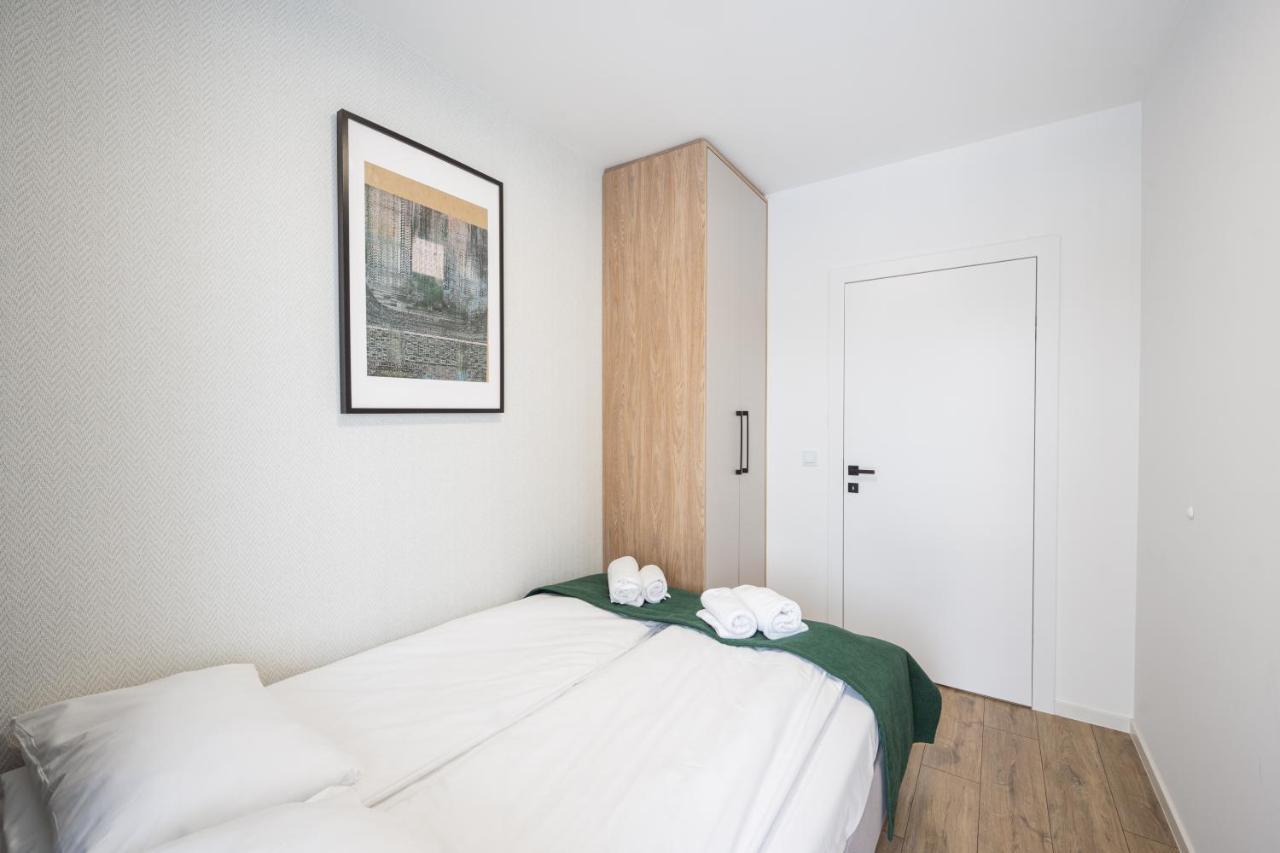 ורוצלב Marina Apartments Zoo מראה חיצוני תמונה