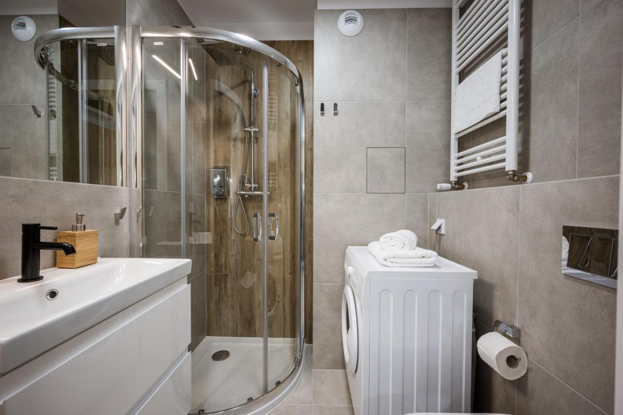 ורוצלב Marina Apartments Zoo מראה חיצוני תמונה